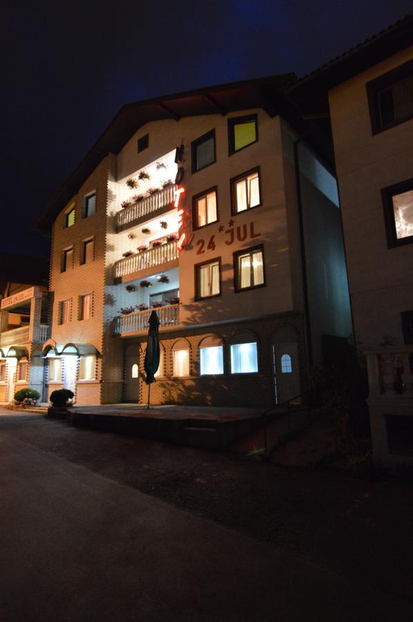 Hotel 24 Jul Pljevlja Exterior foto
