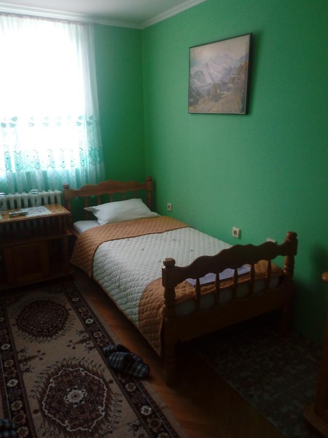 Hotel 24 Jul Pljevlja Habitación foto